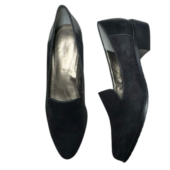 Tahari Luna Black Suede Loafer Size 7.5 - Picture 1 of 13